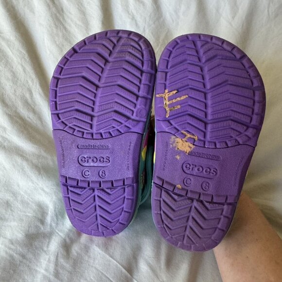 Purple Butterfly Light Up Crocs (size 8) - Picture 4 of 6